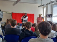 Divadélko Hradec Králové 23. 3. 2026 - 2. stupeň Divadelní učebnice20260323_100906.jpg